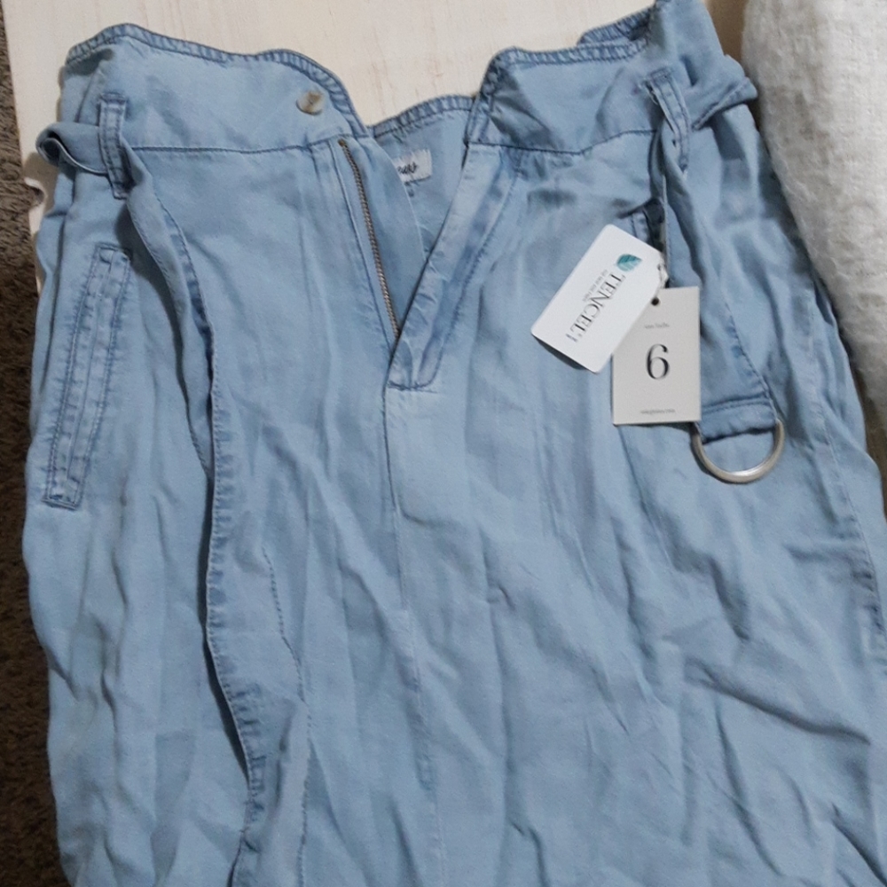 Brand new jean skirt with belt